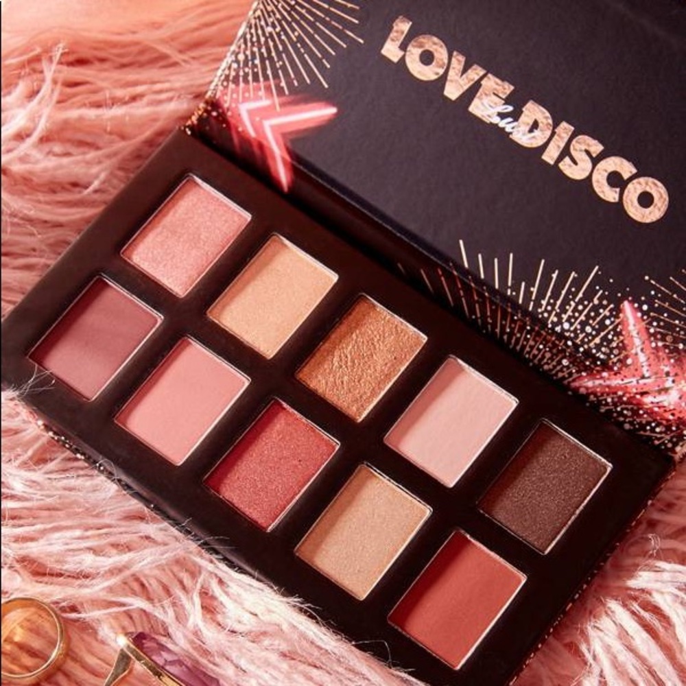 BNIB NYX Love Lust Disco Eyeshadow Palette